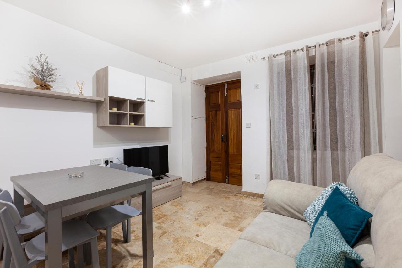 Designer With Comfy Sofa In By 360 Estates * Valletta