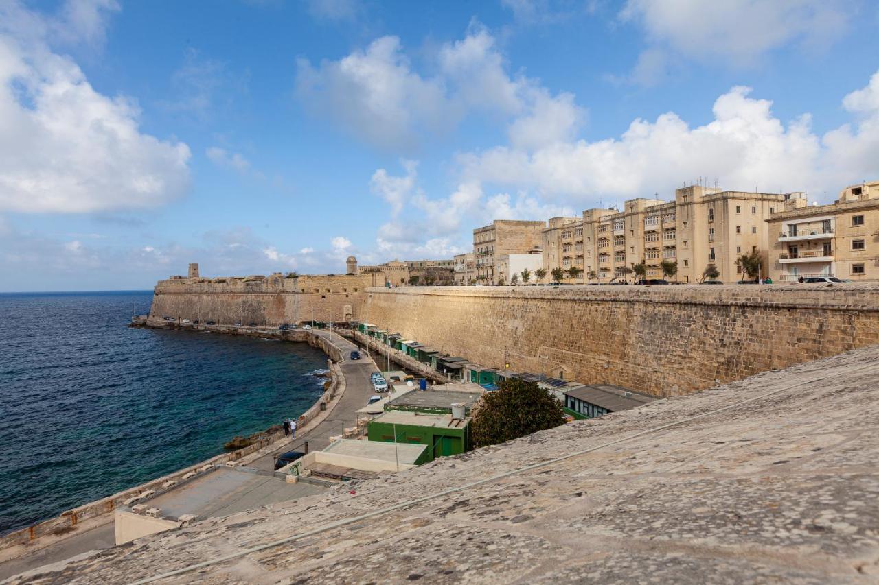 Designer With Comfy Sofa In By 360 Estates Apartment Valletta
