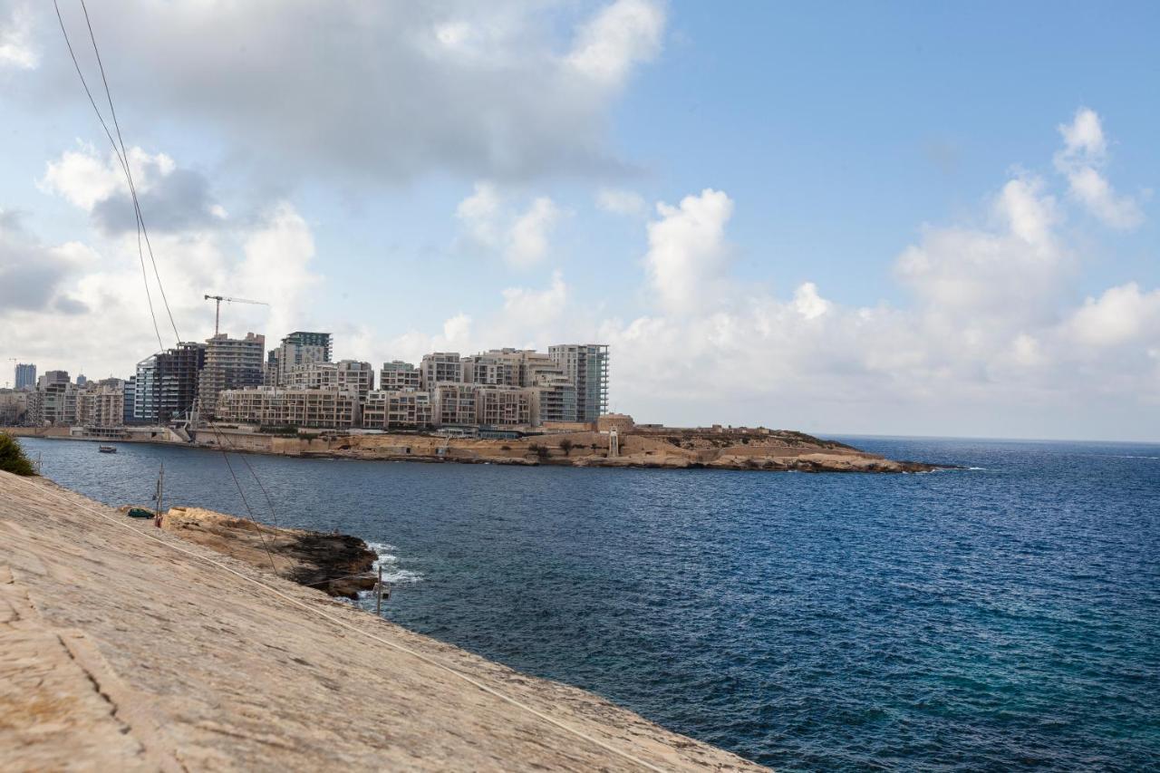 Designer With Comfy Sofa In By 360 Estates * Valletta